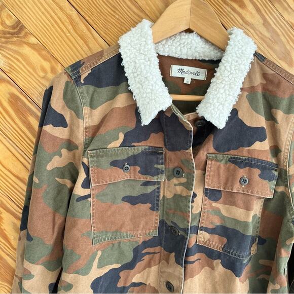 Madewell Northward Cropped Army Jacket in Cottontail Camo - Picture 7 of 7
